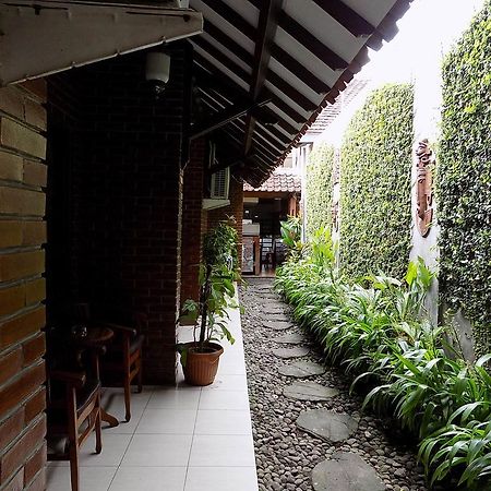 Delta Homestay Yogyakarta Exterior photo